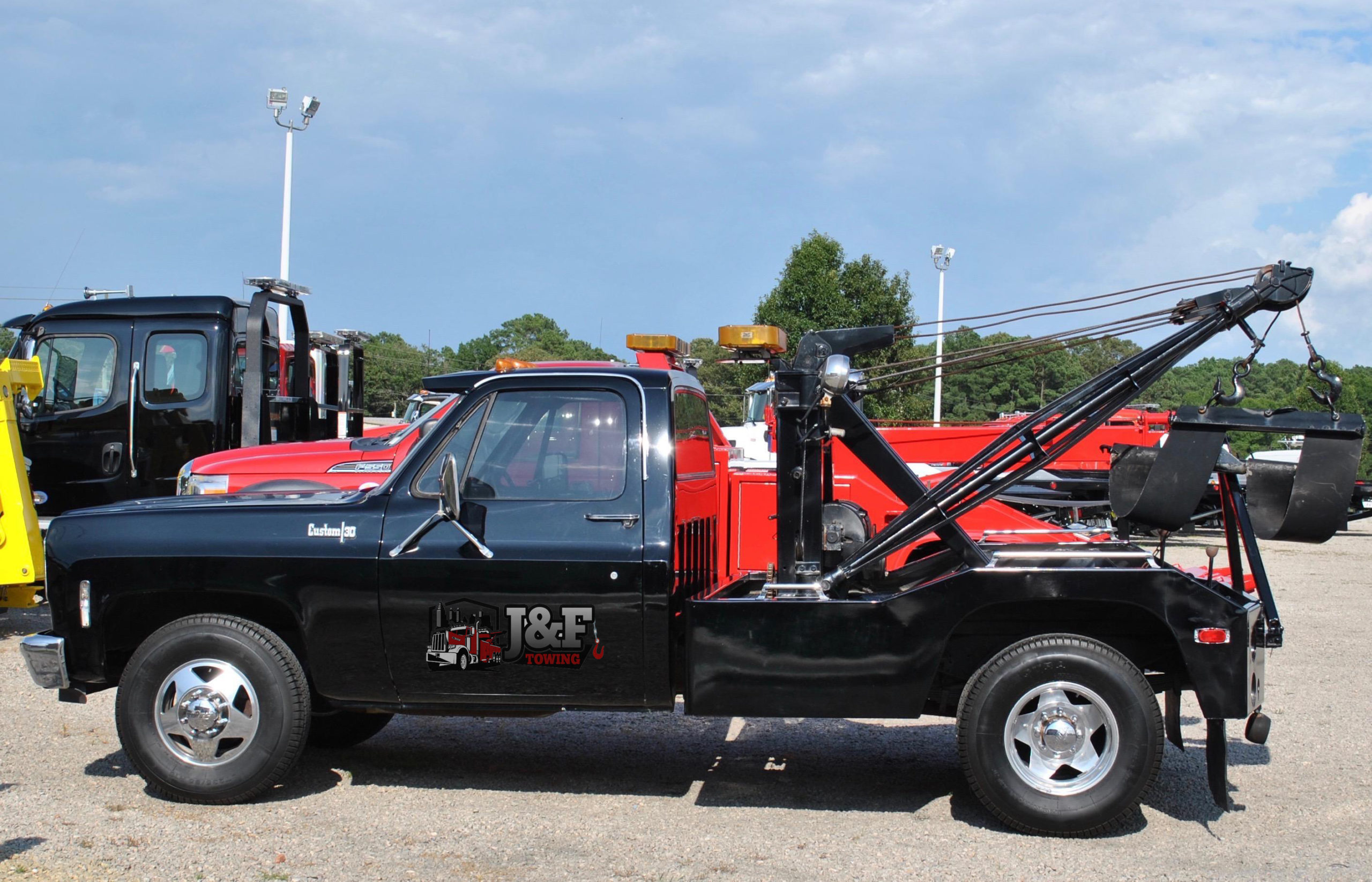 Hook & Chain Tow Truck NJ